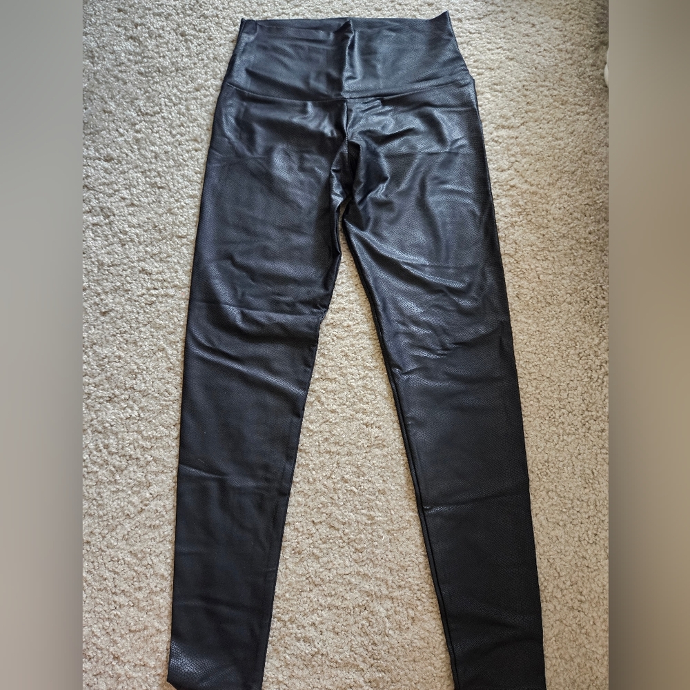 Onzie Faux Leather Legging